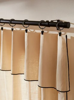 Adjustable black curtain rod