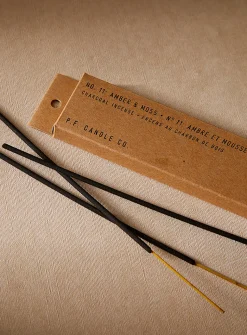 Amber & moss incense sticks