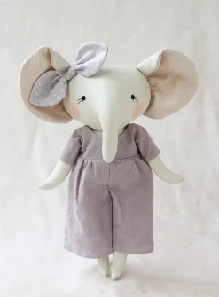 Animal plush toy