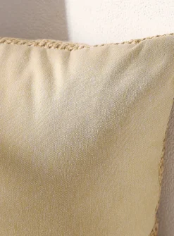 Basket weave outdoor cushion