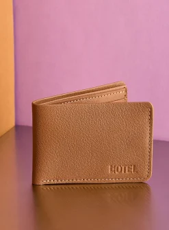 Bifold leather wallet