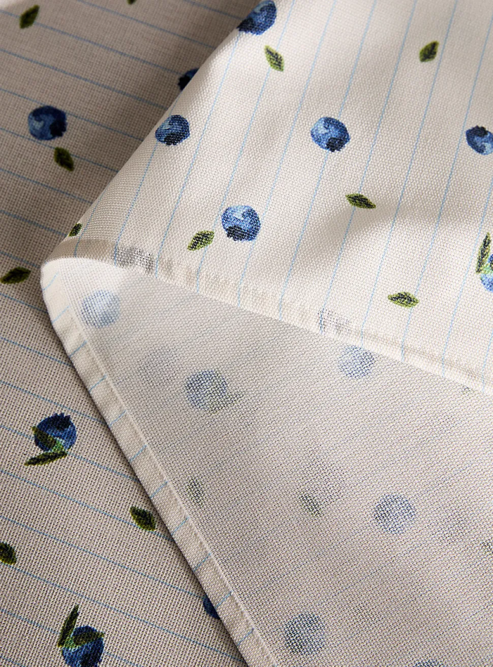 Blueberry season coated tablecloth