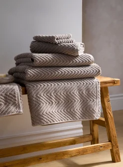 Chevron texture organic cotton towels