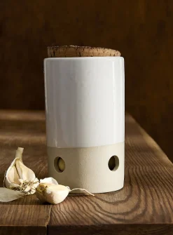 Classic White Garlic Pot