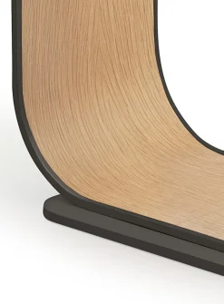 Contour table lamp