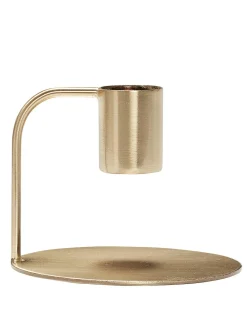 Curve candle holder
