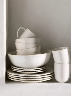 Embossed polka dots large white plate
