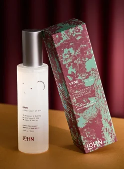 Erde amber and vetiver room spray