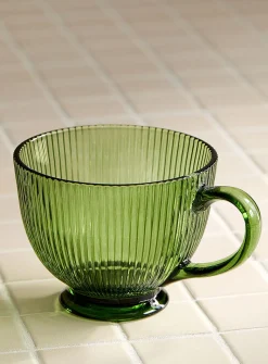 Fine grooved mug