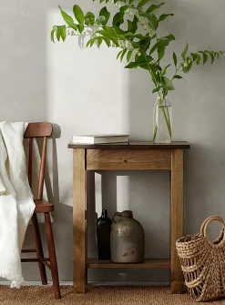 Flip top accent table