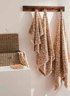 Floral tapestry organic cotton reversible towels