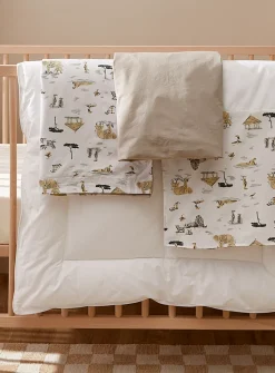 Four-piece baby bed set