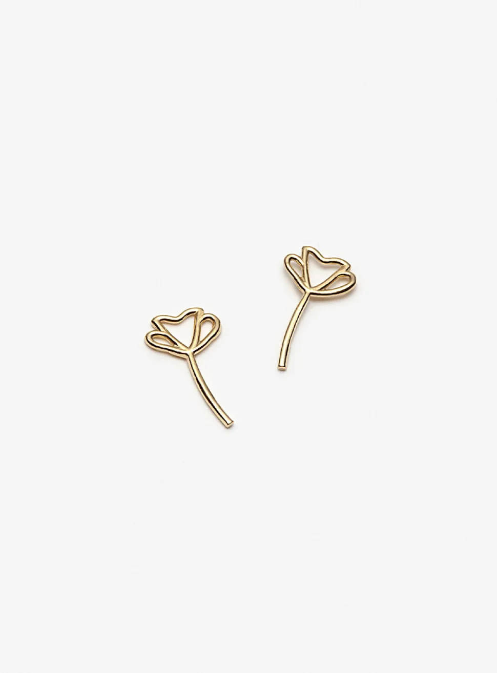 Gold-plated flower earrings