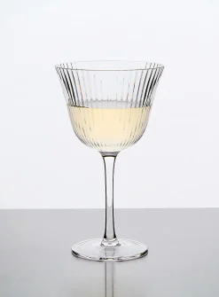 Grooves stem glass