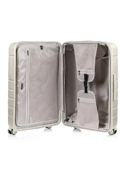 Hardside luggage set