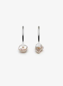 Hera pearly bead earrings