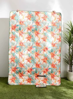 Hibiscus flowers picnic blanket