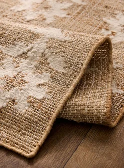 Ivory flowers wool and jute rug