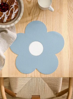 Large flower faux-leather placemat