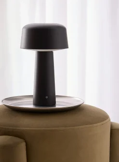 Lenny cordless LED table lamp