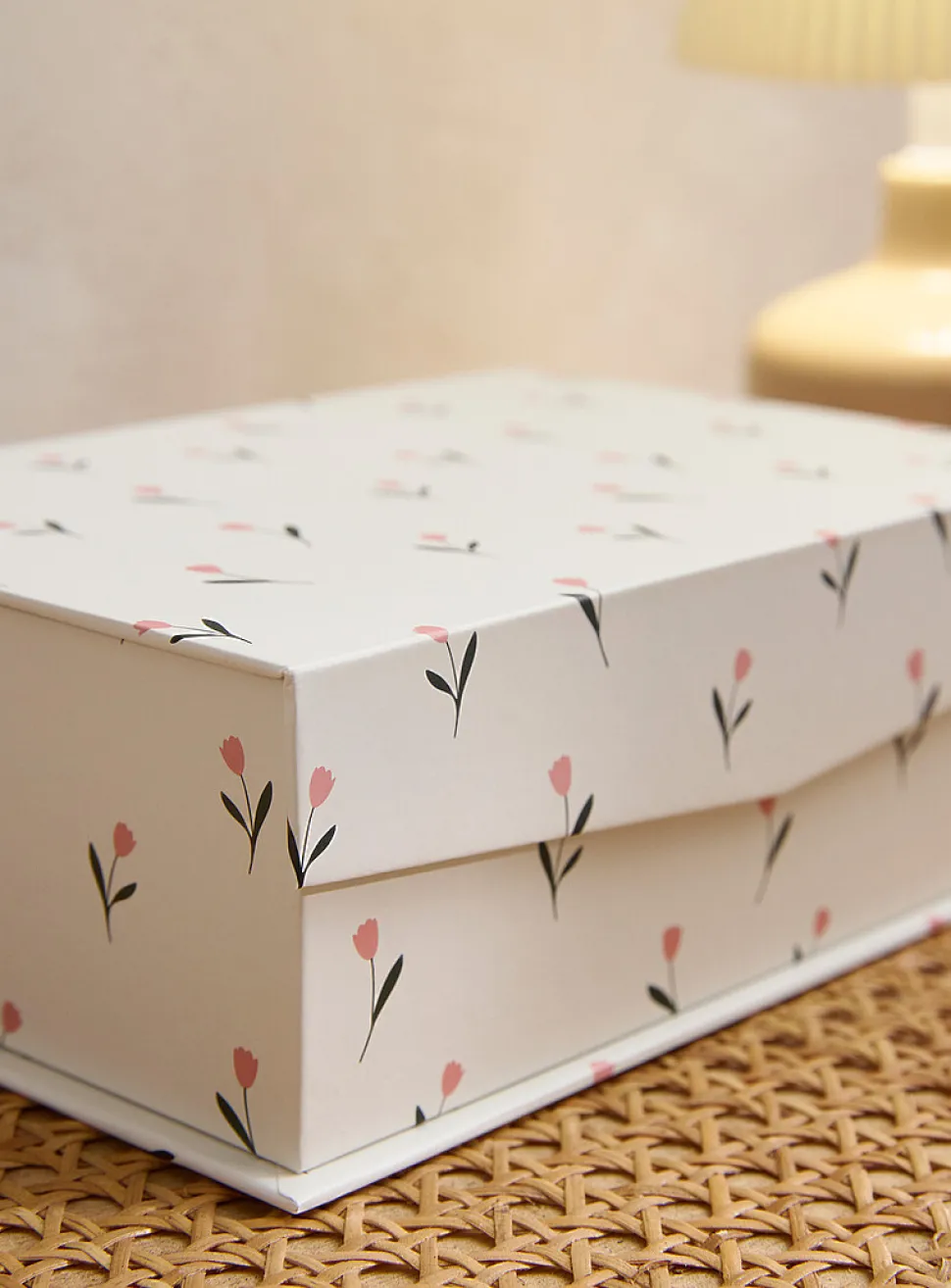 Lovely tulips jewellery box