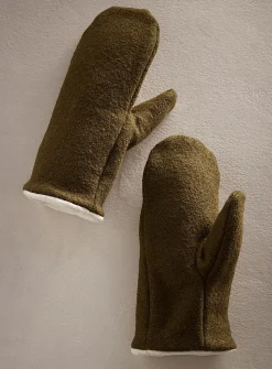 Merino wool mitten