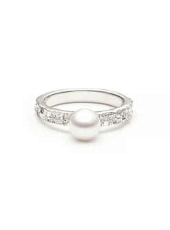 Mineral and pearl ring