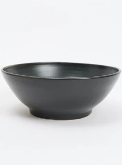 Minimalist stoneware salad bowl