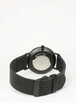 36 mm case watch