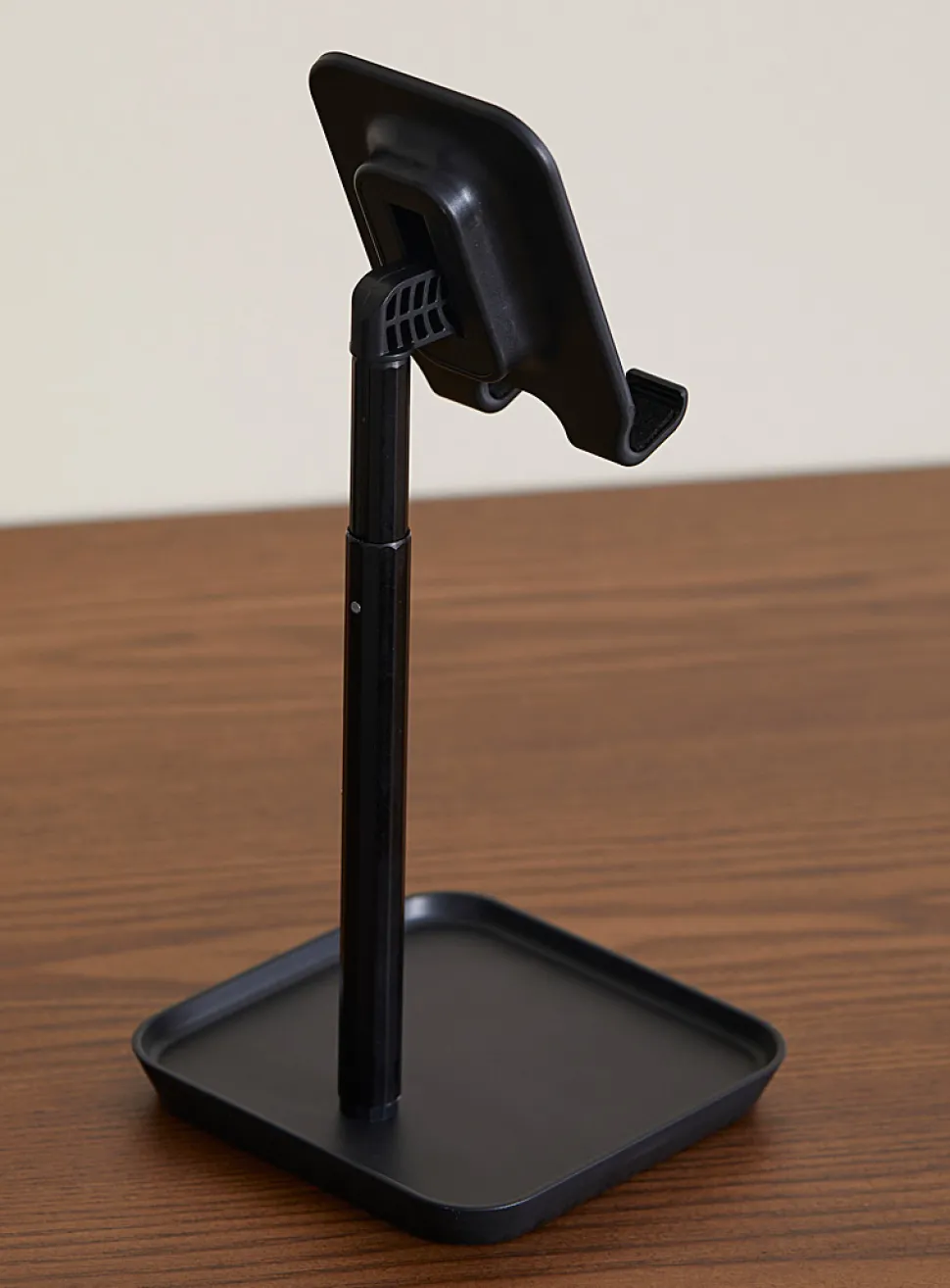 Mobile phone holder
