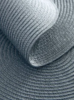 Monochrome braided placemats