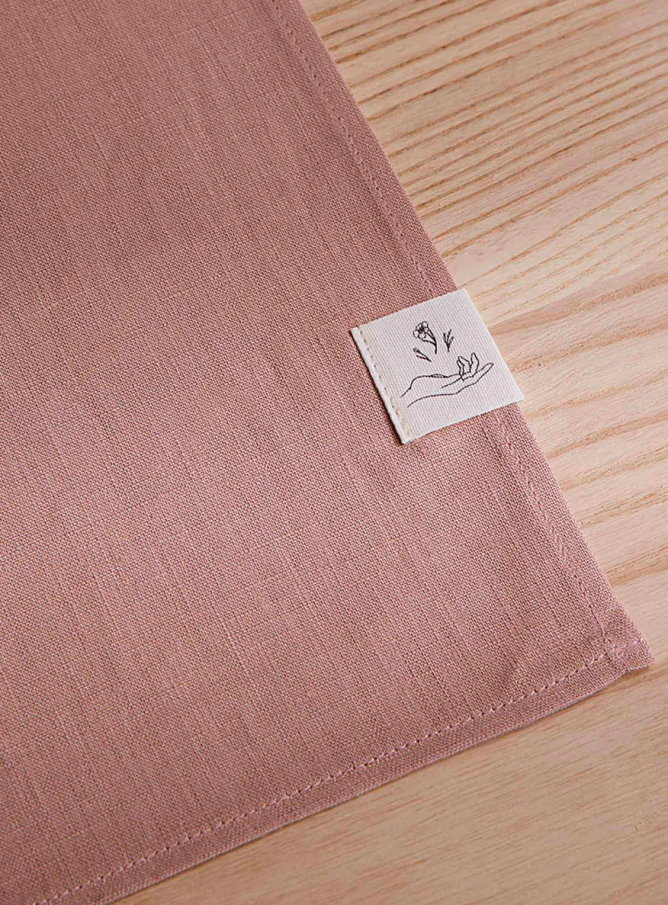 Natural linen napkins