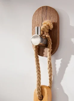 Oak adhesive hook