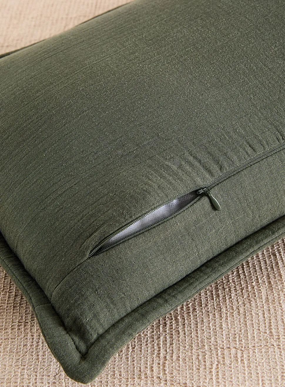 Organic cotton gauze removable-cover cushion