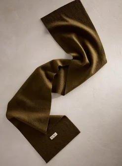 Plain pure merino wool scarf