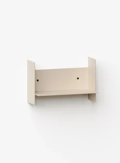 Pli folded steel wall-mounted shelf unit