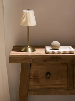 Rechargeable touch lamp with pleated shade