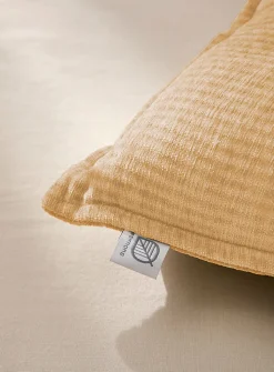 Ribbed chenille tufted cushion