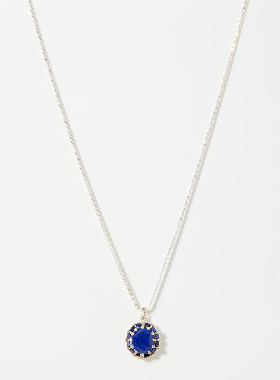Sapphire pendant necklace