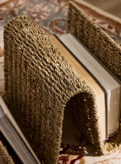 Seagrass magazine rack