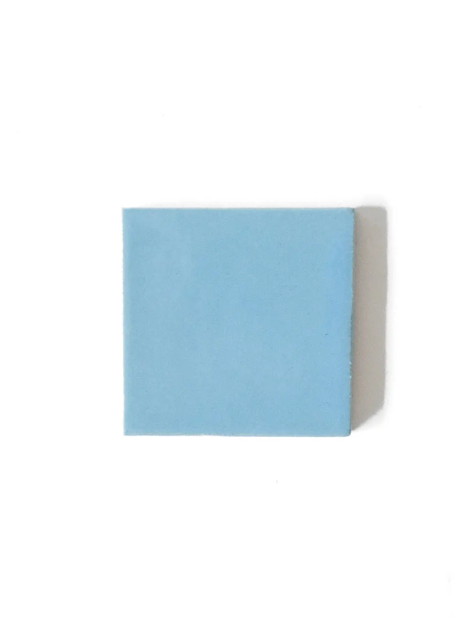 Semiporcelain ampersand wall ornament