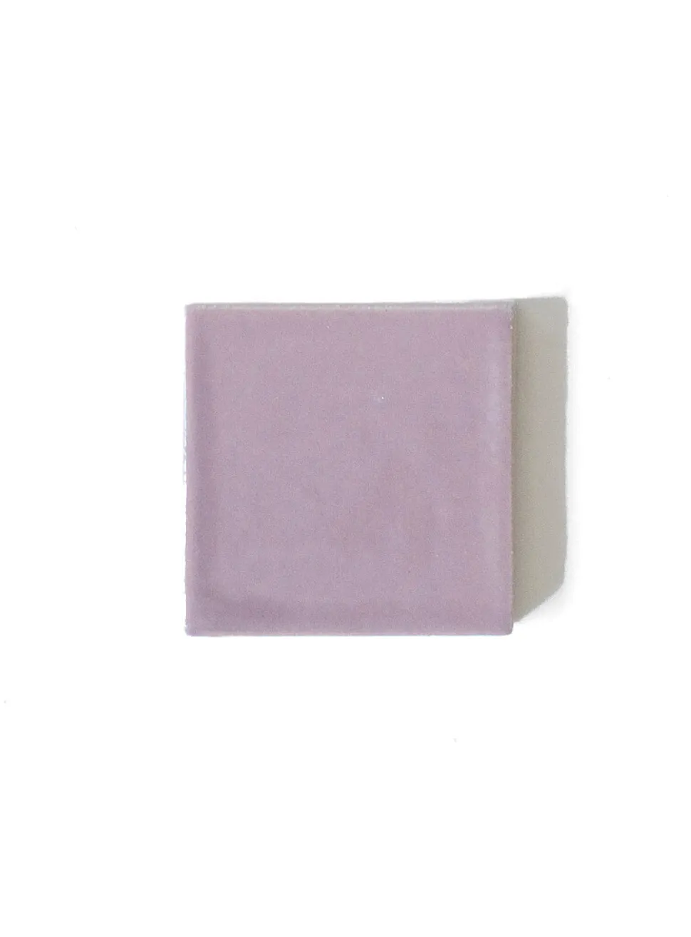 Semiporcelain letter B wall ornament