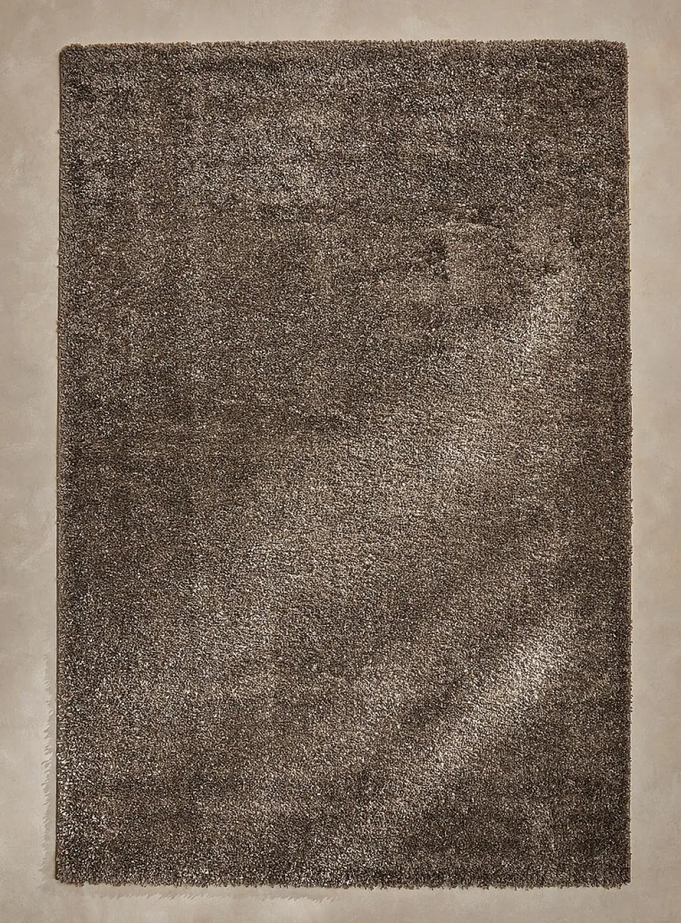 Shiny plain shag rug