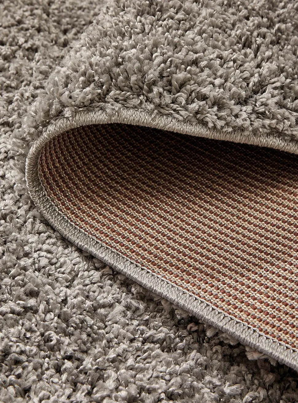 Shiny plain shag rug