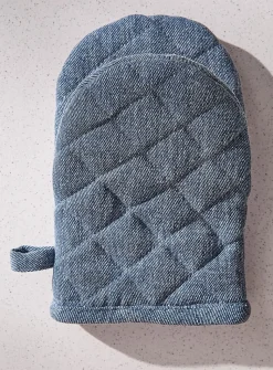 Small denim oven mitt