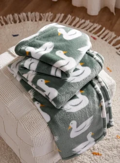 Small ducks soft plush throw