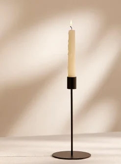 Small minimalist candle holder