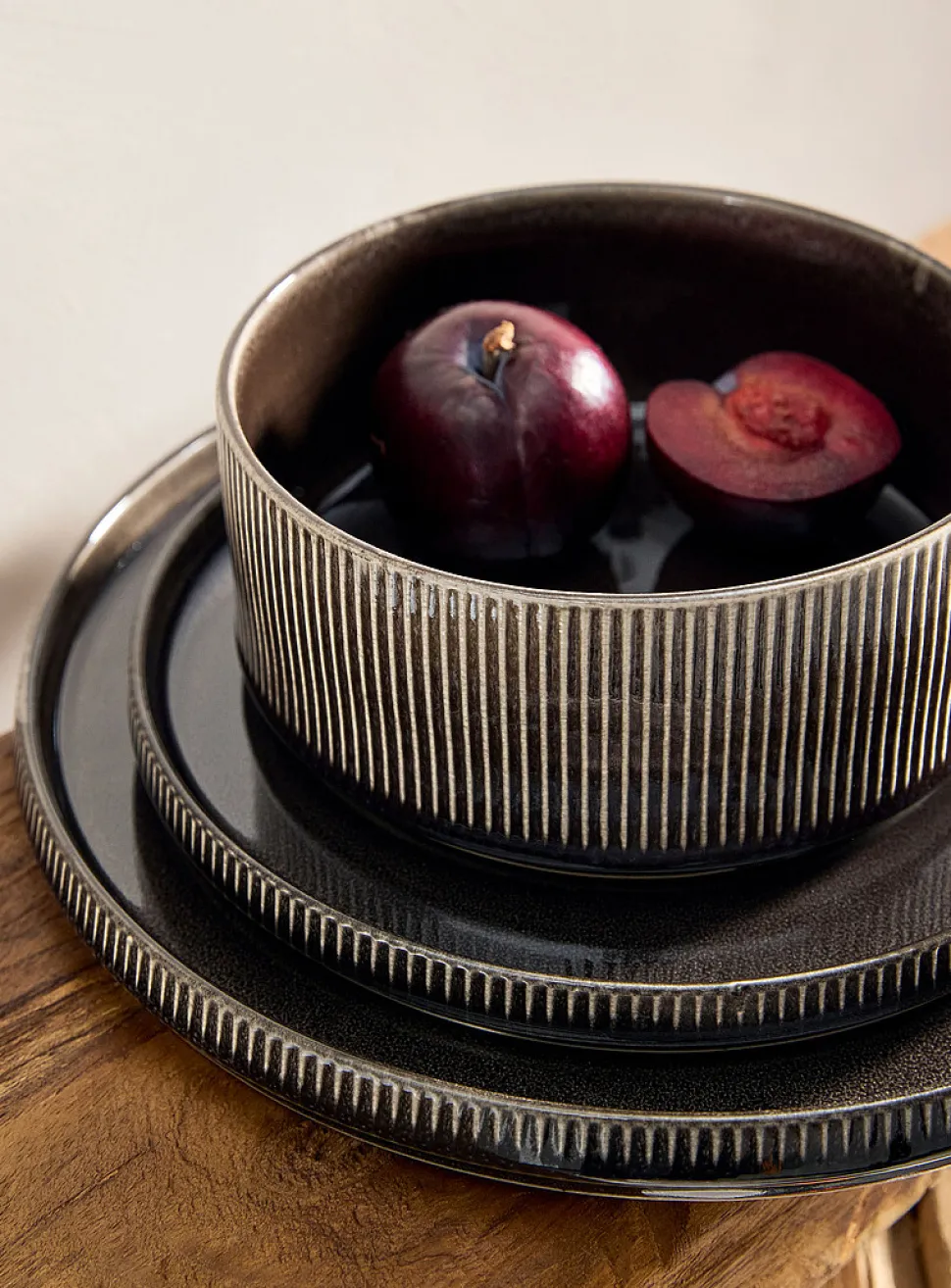 Small modern grooved bowl