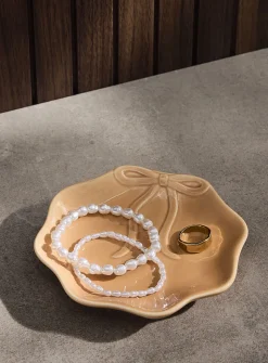Small orange bow tray