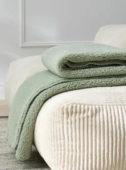 Solid high pile fleece throw